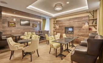 Honour and Grace Hotel