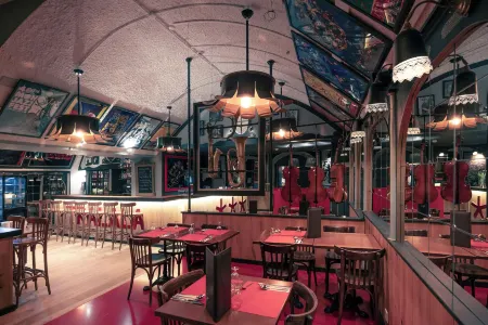 Tralala Hotel Montreux Отели рядом с достопримечательностью «Golden Pass Railway»