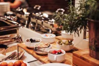 Hotel Diament Economy Gliwice - พร้อมอาหารเช้า
