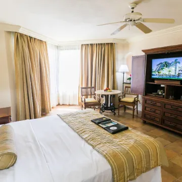 Pierre Mundo Imperial Riviera Diamante Acapulco