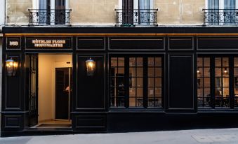 Hotel de Flore - Montmartre