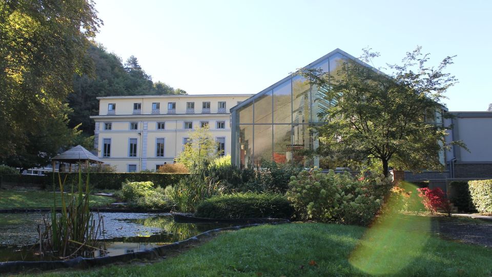 Castel de Pont-a-Lesse