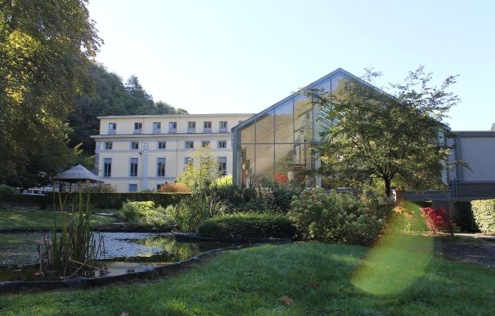 Castel de Pont-a-Lesse