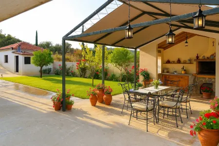 Valira Garden Retreat Near Ancient Messene