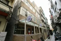 Tamsui i66 B&B Hotels near Fuyou Temple