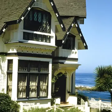 Green Gables Inn, A Four Sisters Inn Отели рядом с достопримечательностью «Парк Лаверс-Пойнт»