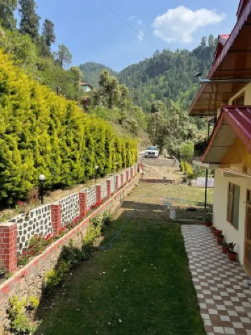 The Banoak Homestay Hotels in 
