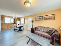 Midnight Sun Inn Hotels in Whitehorse