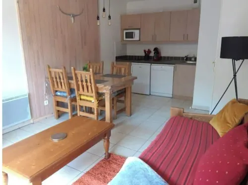 T2 les Orres 1800 : Pied des Pistes Hoteles en Les Orres