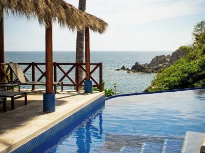 VILLAS CORAL HUATULCO