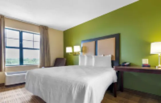 Extended Stay America Suites - Detroit - Dearborn