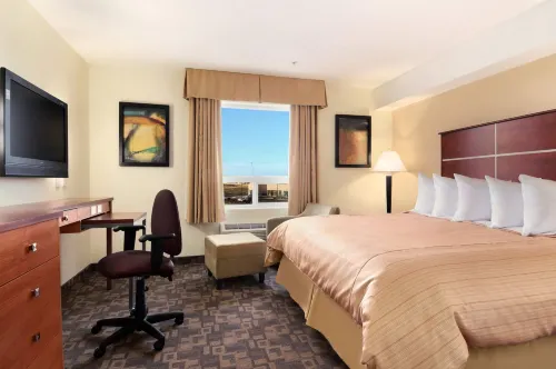 Days Inn by Wyndham Grande Prairie Hotels in Clairmont