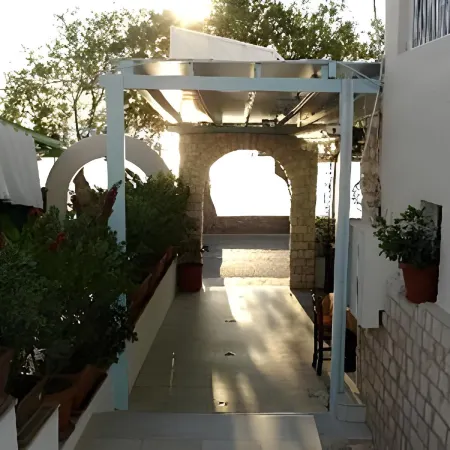 Hotel Paros