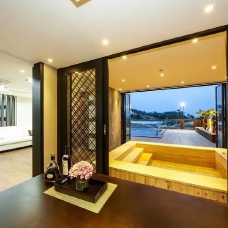 Ulsan (Ganjeolgot) Calmare Pension