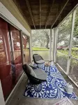 Cozy Condo Minutes from Tampa International Airport and Busch Gardens