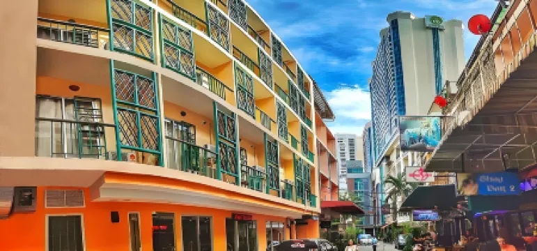 Vinary Hotel Sukhumvit