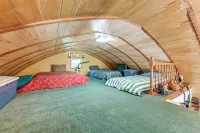 Hike & Fish: Delaware River Cabin w/ Views - Wifi