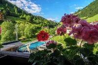 Das Alois 4 Sterne Superior - Pools