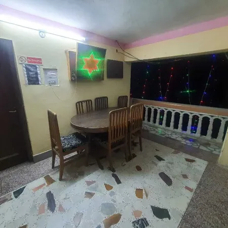 JAPOTRA HOME STAY