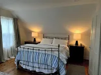 Iconic Bristol Ferry Lighthouse Hotels in Bristol