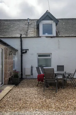 A charming cottage in the heart of Ballater, with a beautiful & modern interior