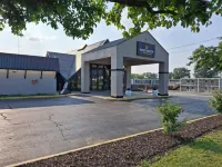 Hotel Weston Rfd Hotels in Rockford