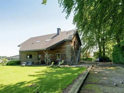Luxury Holiday Home in Thirimont Liege with Private Garden