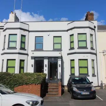 CovStays – Victoria House - Deluxe Studios in Coventry City Centre