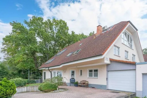 Veens Crew Home 4 Pax Hotels in Dreieich