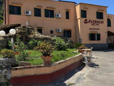 Avernum Relais Hotel e Ristorante