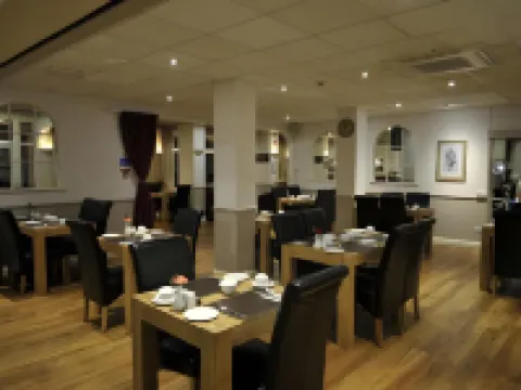 Oliver Cromwell Hotel March otelleri