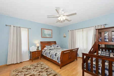 Great Summers By The Lake Отели в г. Джермантаун