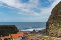 GuestReady - Scenic Retreat with Stunning Views - Homestays