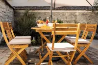 Les Maisons de L'abreuvoir Côté Parc Marly-le-roi Hotel a Marly-le-Roi