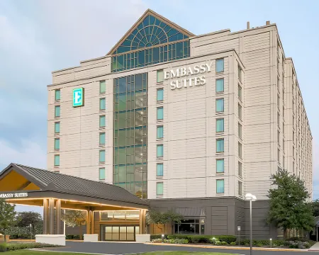 Embassy Suites by Hilton Chicago Lombard Oak Brook Hotels in Lombard