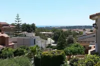 AMAZING HOUSE PRIVATE POOL HUGE GARDEN!