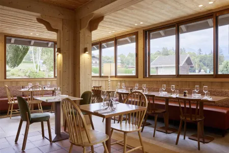 Auberge De L'Orangerie, Bw Signature Collection Отели в г. Кордон