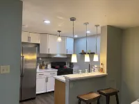 The Big Beautiful Townhouse  with AC, WiFi in Frederick