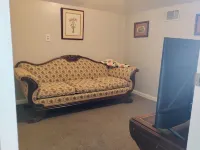 Charming 1-bedroom apartment in wonderful Vidalia with WiFi, AC Hotels in Vidalia