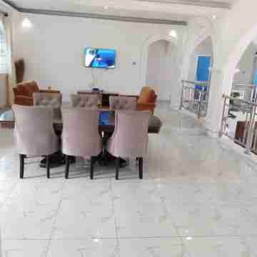 Lovely 2 bedrooms house unit 4 Others