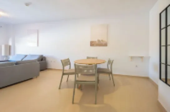 Centrally located with swimming pool and close to the train station