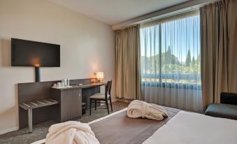 Best Western Sevan Parc Hotel