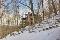 Waynesville Escape - Mtn Cabin above the Clouds! - parking