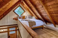Stunning Sauna Cottage Retreat on Private Vineyard