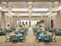 Hilton North Scottsdale at Cavasson Hotels near Desert View