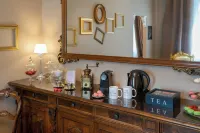 Dolce Casa B&B elegant and cozy adults only 5 minutes from the highway Hotels in San Lazzaro