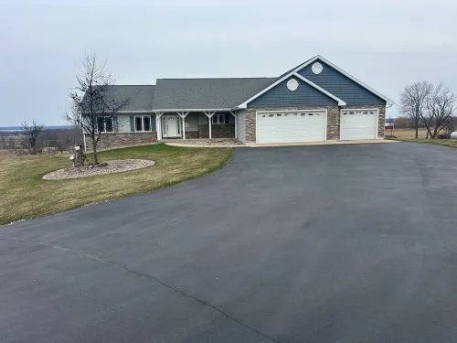 The Lakeview House-Stunning Views-Game Room