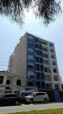 2BR/3BA/1GA/BALC View Av. San Borja Norte Cdra.8 Hotels in San Borja