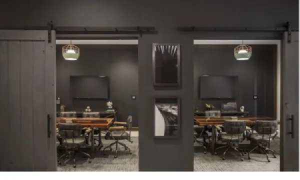 Vibrant Unit in Griffith