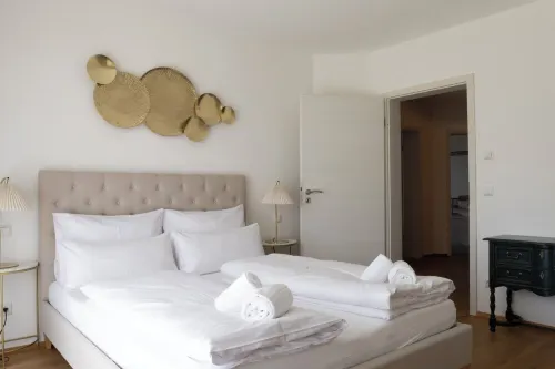 ღLIBORIA I Idyllic neoclassical vacation home Hotels in Riegsee